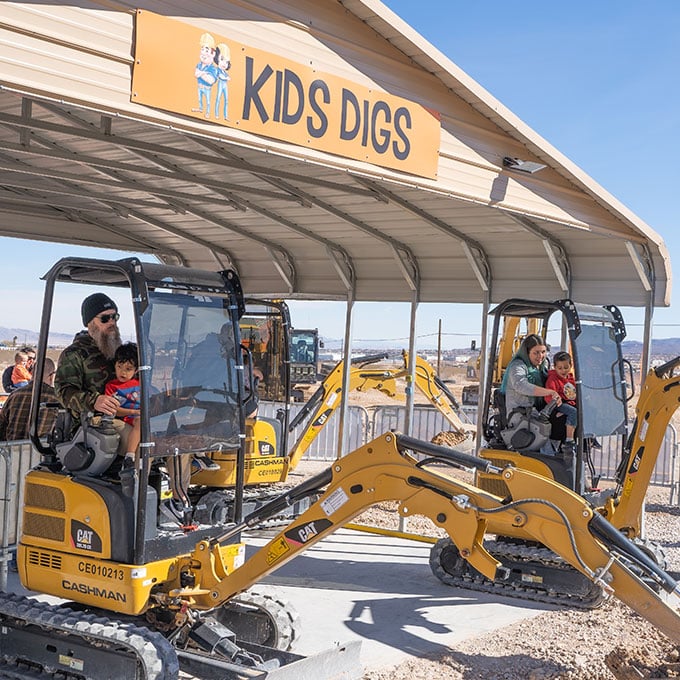 Cat kids excavator best sale