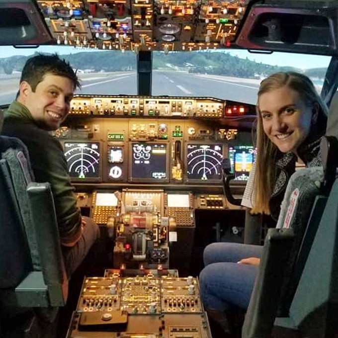 Two people in 737 simulator