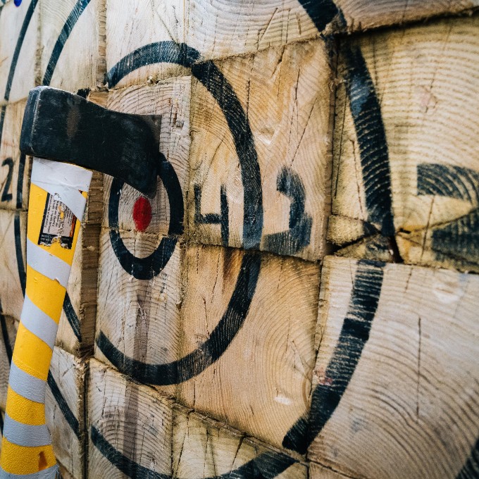 Axe Throwing Lesson Virgin Experience Gifts